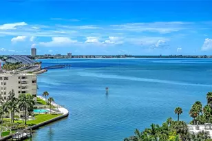 401 Quay Commons, Sarasota, FL 34236 - Photo 9