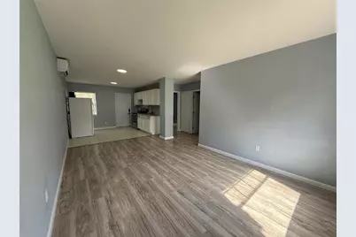 3408 E Dr Martin Luther King Jr Boulevard #4, Tampa, FL 33610 - Photo 3