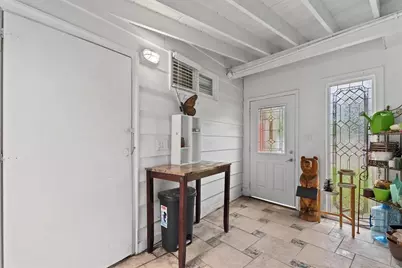 4225 Swift Road, Sarasota, FL 34231 - Photo 17