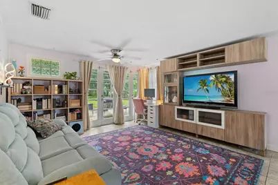 4225 Swift Road, Sarasota, FL 34231 - Photo 3