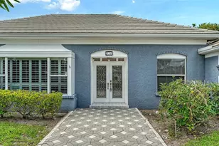516 Spoonbill Way, Sarasota, FL 34236 - Photo 9