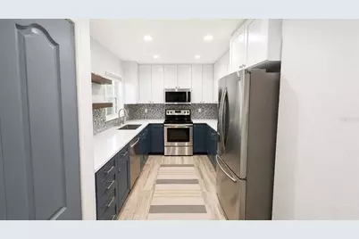 3601 Longmeadow #48, Sarasota, FL 34235 - Photo 3