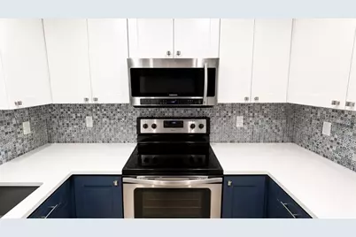3601 Longmeadow #48, Sarasota, FL 34235 - Photo 5