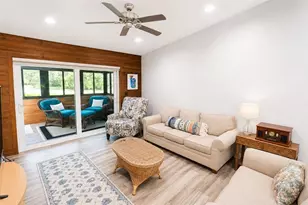 3601 Longmeadow, Sarasota, FL 34235 - Photo 9