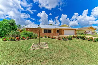 212 68th Street NW, Bradenton, FL 34209 - Photo 3
