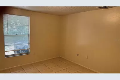 2313 52nd Avenue E, Bradenton, FL 34203 - Photo 9