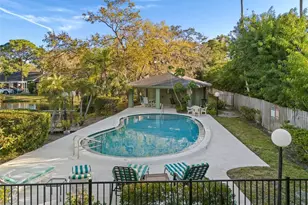 5014 Barrington Cir, Sarasota, FL 34234 - Photo 33
