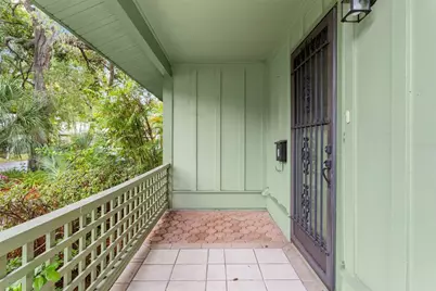 5014 Barrington Circle #2102, Sarasota, FL 34234 - Photo 3