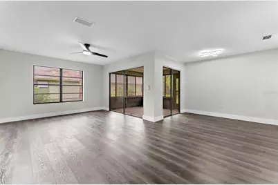 5014 Barrington Circle #2102, Sarasota, FL 34234 - Photo 5