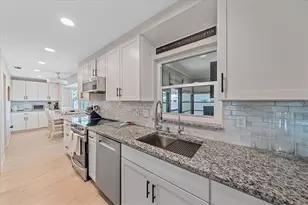 1488 Jupiter Rd, Venice, FL 34293 - Photo 11