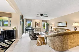 3615 Muirfield Dr, Sarasota, FL 34238 - Photo 5