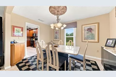 3615 Muirfield Drive #3D, Sarasota, FL 34238 - Photo 11