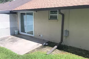 1323 54th Ave E, Bradenton, FL 34203 - Photo 17