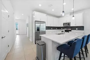 1872 Stern Ln, Sarasota, FL 34240 - Photo 3