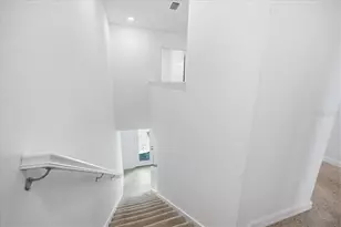 1872 Stern Ln, Sarasota, FL 34240 - Photo 25