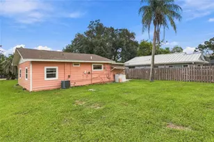 304 Mt Pleasant Rd, Nokomis, FL 34275 - Photo 7