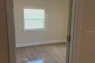 304 Mt Pleasant Rd, Nokomis, FL 34275 - Photo 9