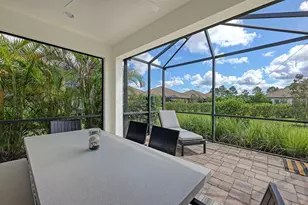 6423 Positano Ct, Sarasota, FL 34243 - Photo 35