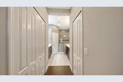 6423 Positano Court, Sarasota, FL 34243 - Photo 25