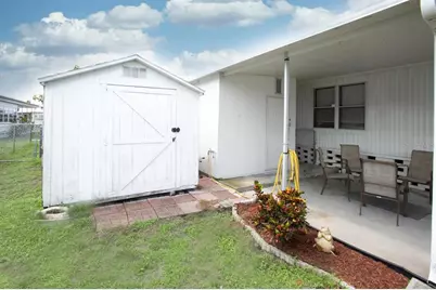 716 50th Avenue W, Bradenton, FL 34207 - Photo 11