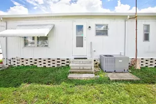 716 50th Ave W, Bradenton, FL 34207 - Photo 17