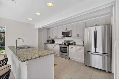 567 Bird Key Drive, Sarasota, FL 34236 - Photo 17
