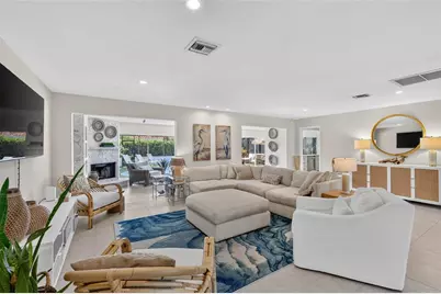 567 Bird Key Drive, Sarasota, FL 34236 - Photo 13