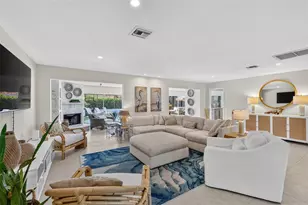 567 Bird Key Dr, Sarasota, FL 34236 - Photo 13