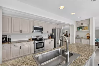 567 Bird Key Drive, Sarasota, FL 34236 - Photo 19