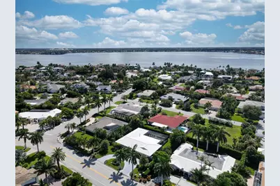 567 Bird Key Drive, Sarasota, FL 34236 - Photo 45