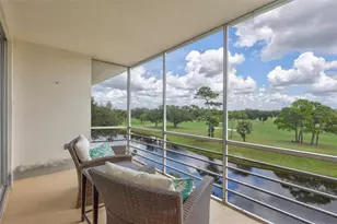 7461 W Country Club Dr N, Sarasota, FL 34243 - Photo 41