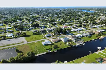 838 Spring Lake Boulevard, Port Charlotte, FL 33952 - Photo 5