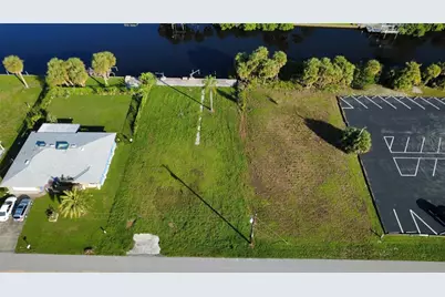 838 Spring Lake Boulevard, Port Charlotte, FL 33952 - Photo 7