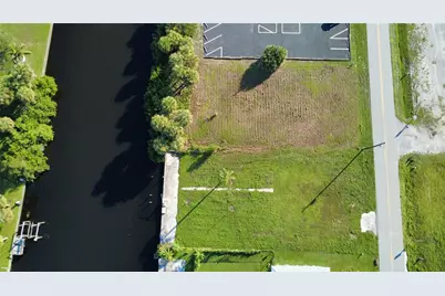 838 Spring Lake Boulevard, Port Charlotte, FL 33952 - Photo 9