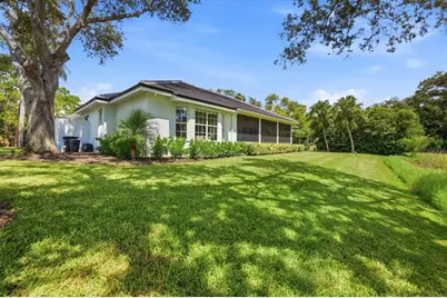 8708 Woodbriar Drive, Sarasota, FL 34238 - Photo 45