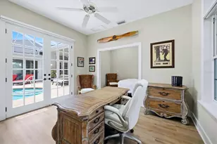8708 Woodbriar Dr, Sarasota, FL 34238 - Photo 31