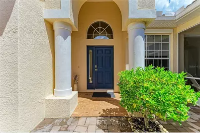 7751 33rd Street E, Sarasota, FL 34243 - Photo 9