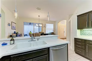 7751 33rd St E, Sarasota, FL 34243 - Photo 23