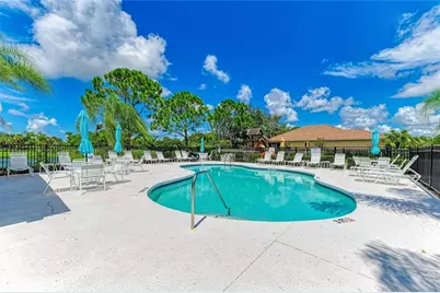 7751 33rd Street E, Sarasota, FL 34243 - Photo 45