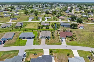 25266 Estrada Cir, Punta Gorda, FL 33955 - Photo 37
