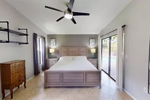 2461 Gold Oak Ct E, Sarasota, FL 34232 - Photo 15