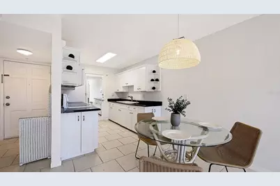 200 The Esplanade  N #B22, Venice, FL 34285 - Photo 3