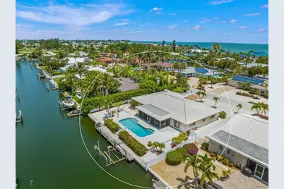 614 Gladstone Lane, Bradenton Beach, FL 34217 - Photo 7