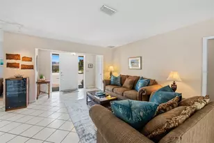 614 Gladstone Ln, Bradenton Beach, FL 34217 - Photo 17