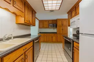 605 Barnes Pkwy, Nokomis, FL 34275 - Photo 13