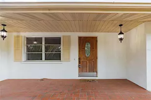 605 Barnes Pkwy, Nokomis, FL 34275 - Photo 5