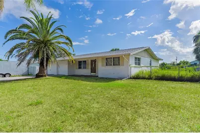 605 Barnes Parkway, Nokomis, FL 34275 - Photo 3