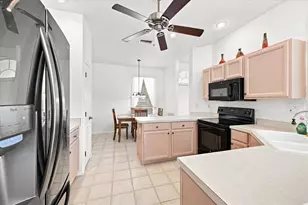 4002 2nd Dr NE, Bradenton, FL 34208 - Photo 9