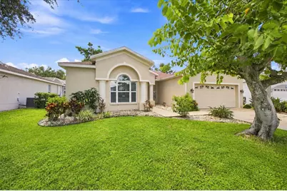 4002 2nd Dr NE, Bradenton, FL 34208 - Photo 1