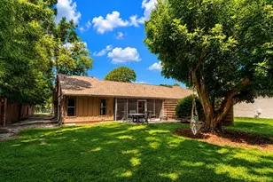 5731 Westwind Ln, Sarasota, FL 34231 - Photo 17